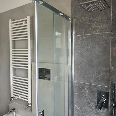 Grey * 베니스