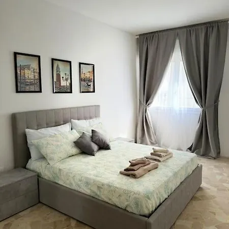Apartment Grey *