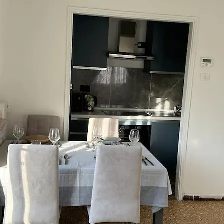 Grey Apartment *